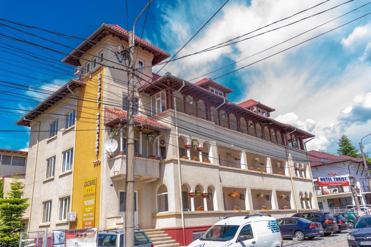 Hotel Turist Pucioasa Zewnętrze zdjęcie